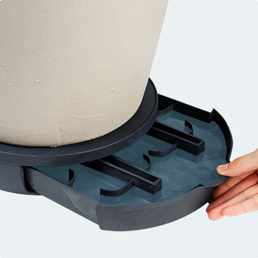 排水を本体内部で受ける機能で、床に排水をこぼしづらい